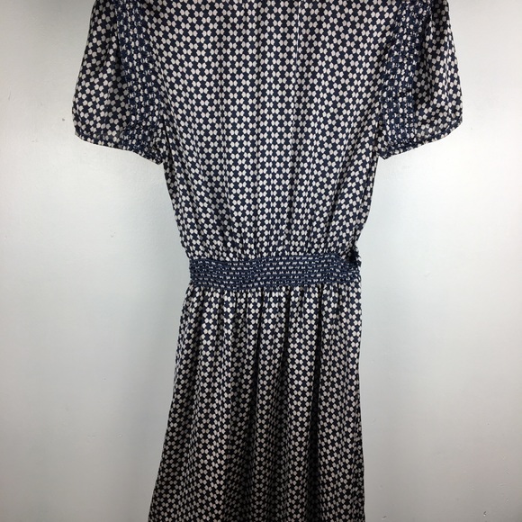 Max Studio Dress. - Picture 2 of 7